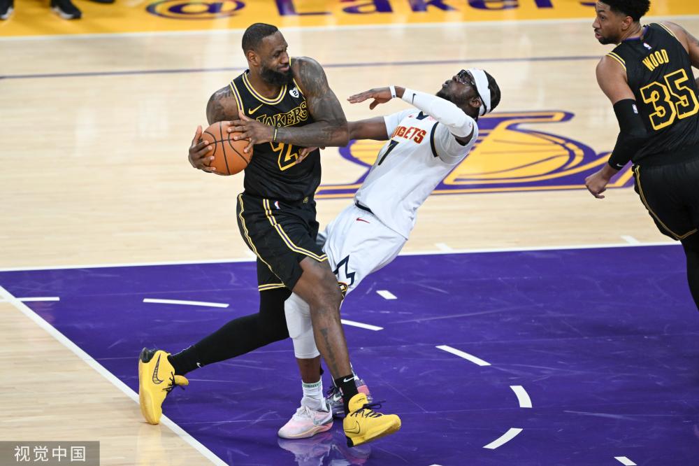 大利足球的 大利足球的