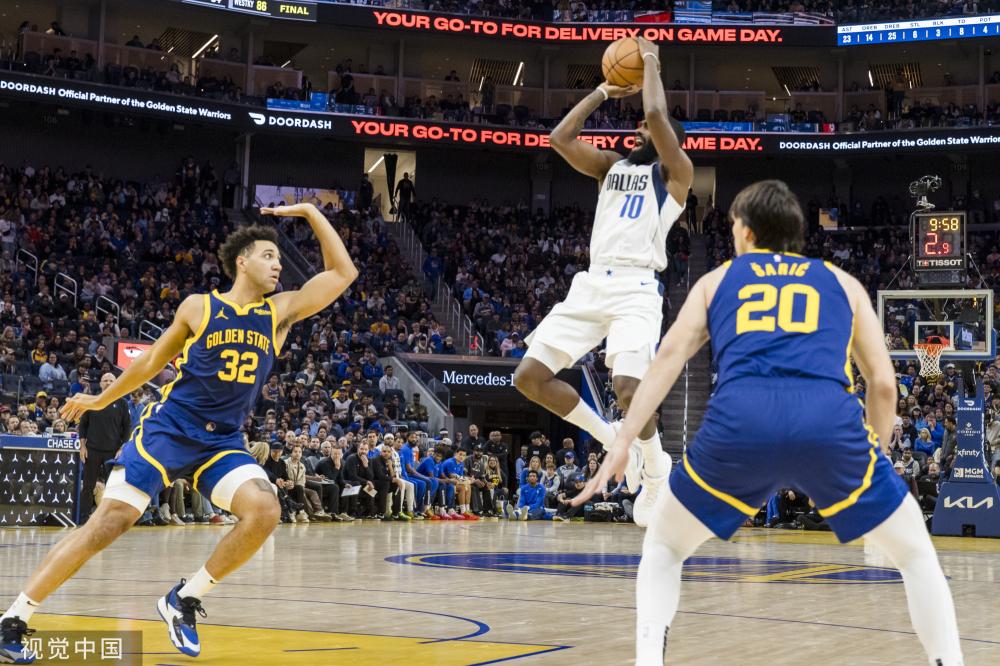 功于他个人 功于他个人